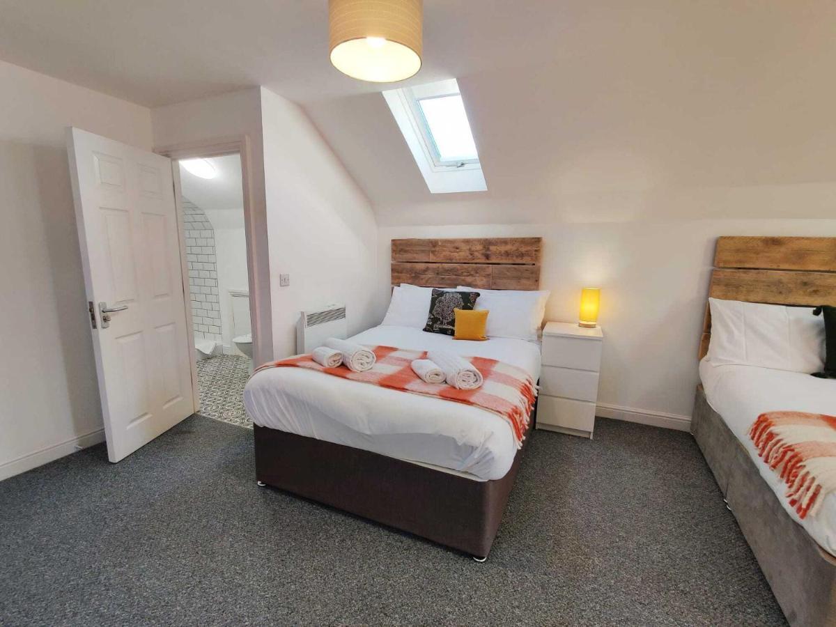 The Nook - Tv In Every Bedroom! Apartment