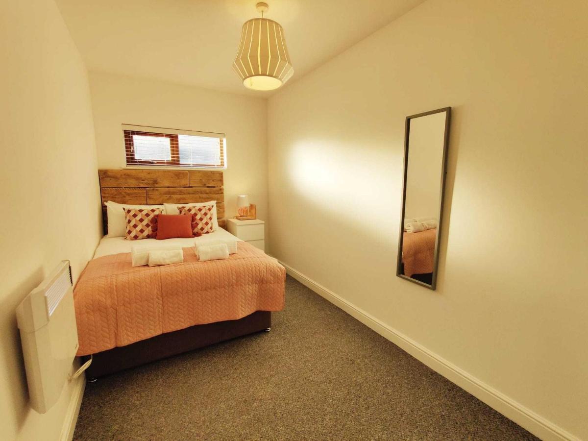 The Nook - Tv In Every Bedroom! Apartment Swansea